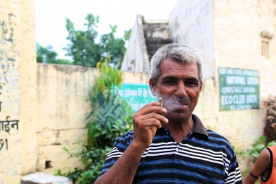 Smoking a beedi